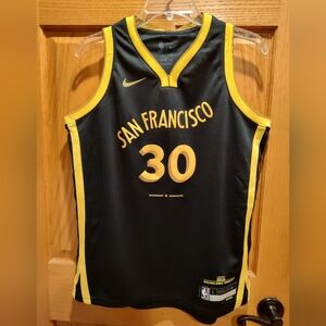 NWT Nike Youth L Golden State Warriors Jersey, #30 Stephen Curry, City Edition